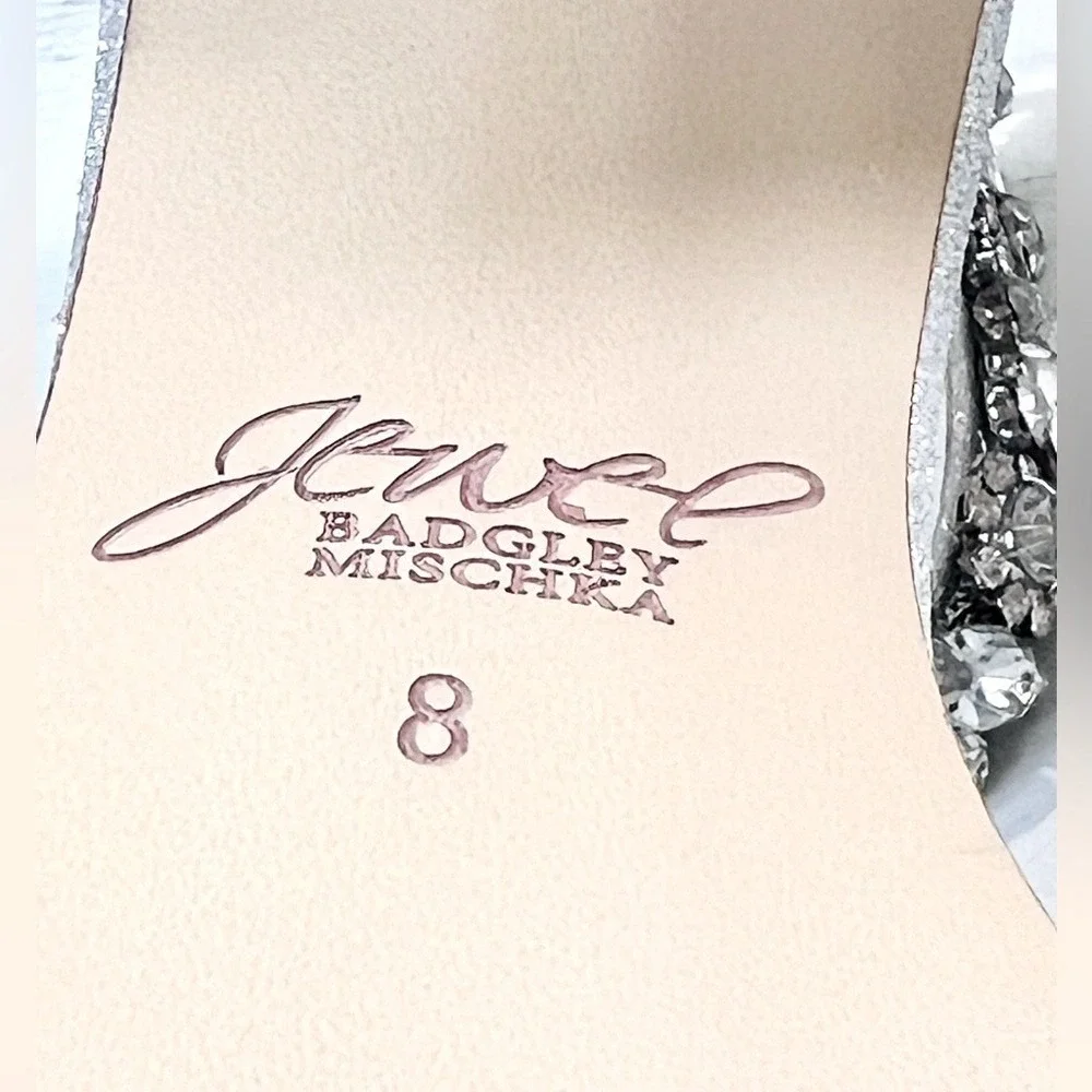 Jewel Badgley Mischka, Shimmery Silver‎ Satin Shoe, Rhinestone Ankle Strap, Sz 8